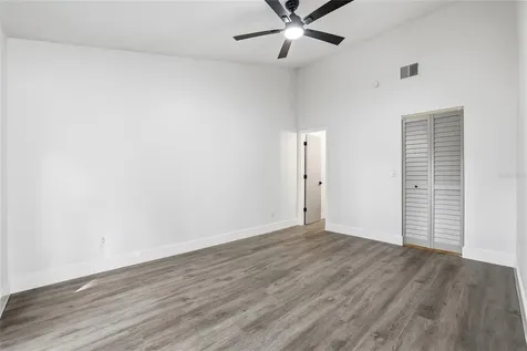 9478 Forest Hills Circle Tampa FL 33612