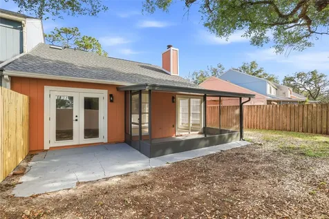 9478 Forest Hills Circle Tampa FL 33612