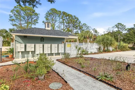 9478 Forest Hills Circle Tampa FL 33612