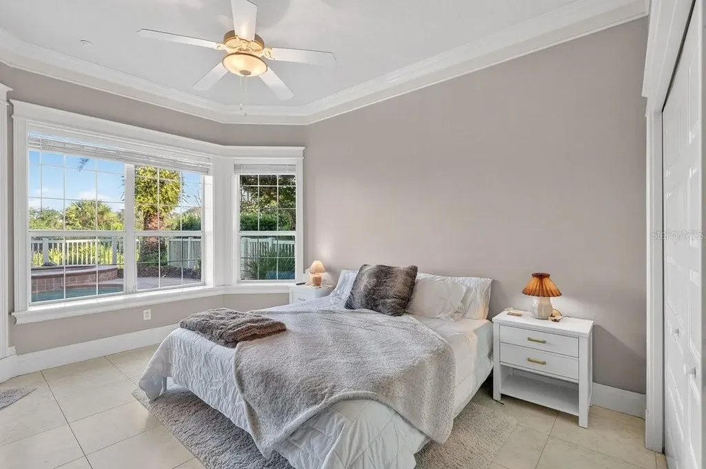 29 Oak View Circle E Palm Coast FL 32137