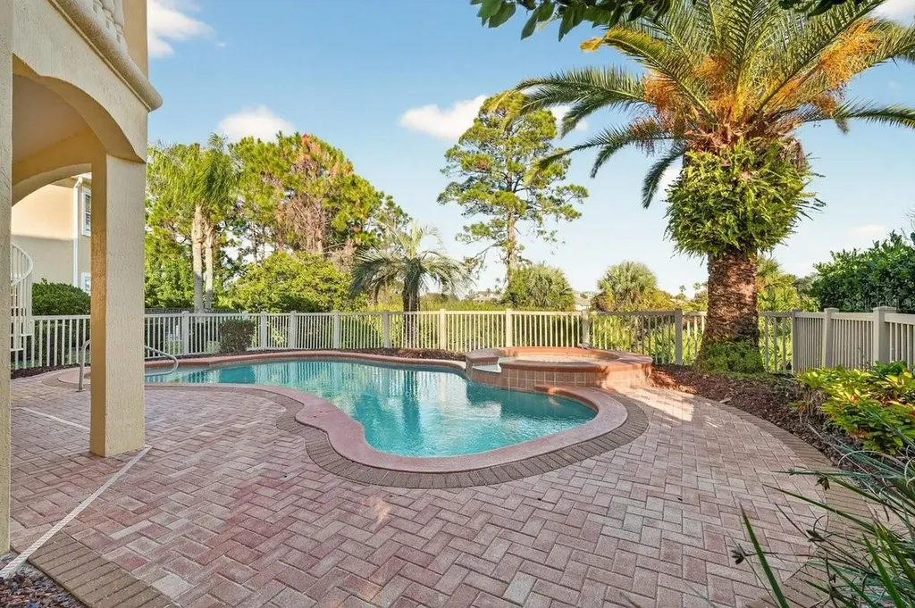 29 Oak View Circle E Palm Coast FL 32137