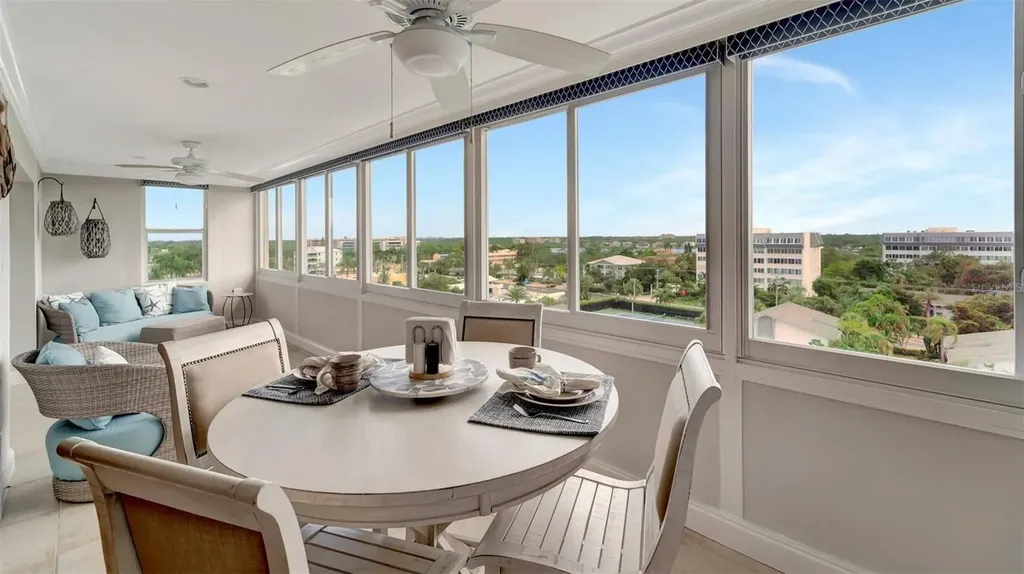 1125 W Peppertree Drive Sarasota FL 34242