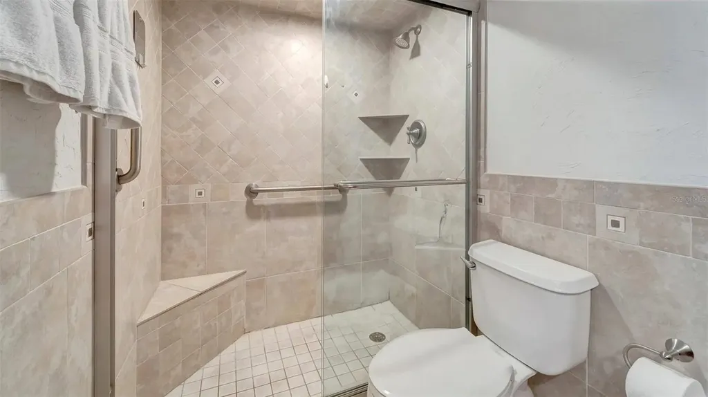 1125 W Peppertree Drive Sarasota FL 34242