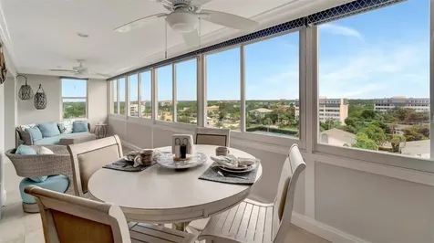 1125 W Peppertree Drive Sarasota FL 34242