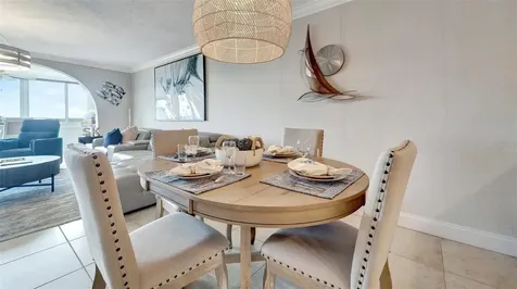 1125 W Peppertree Drive Sarasota FL 34242