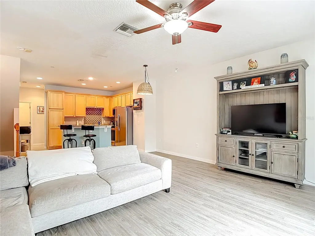 2426 Middleton Grove Drive Brandon FL 33511