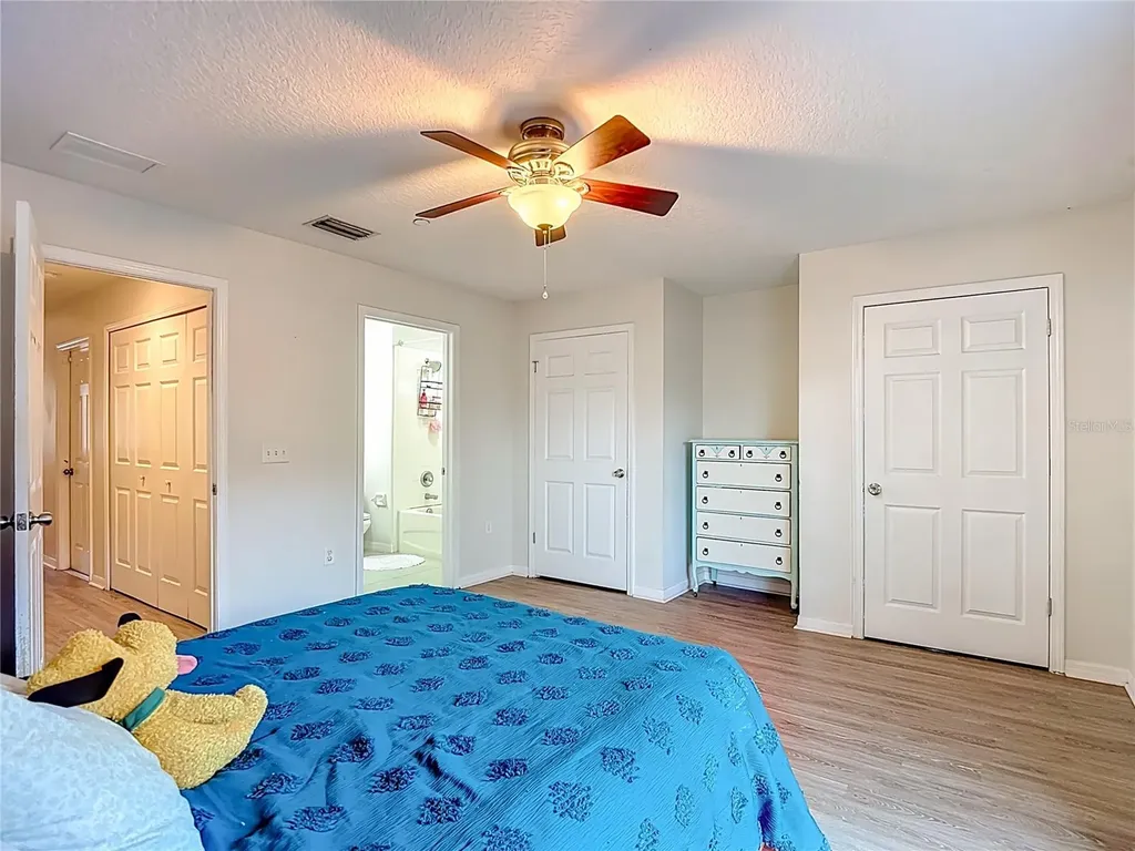 2426 Middleton Grove Drive Brandon FL 33511