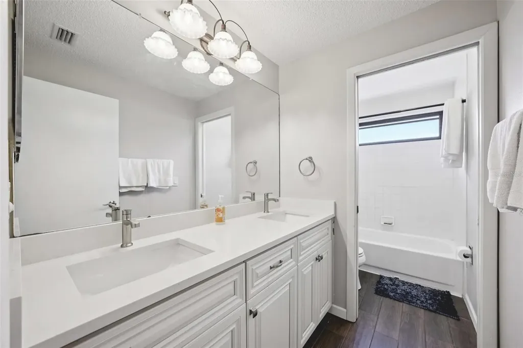 12929 Prestwick Drive Riverview FL 33579