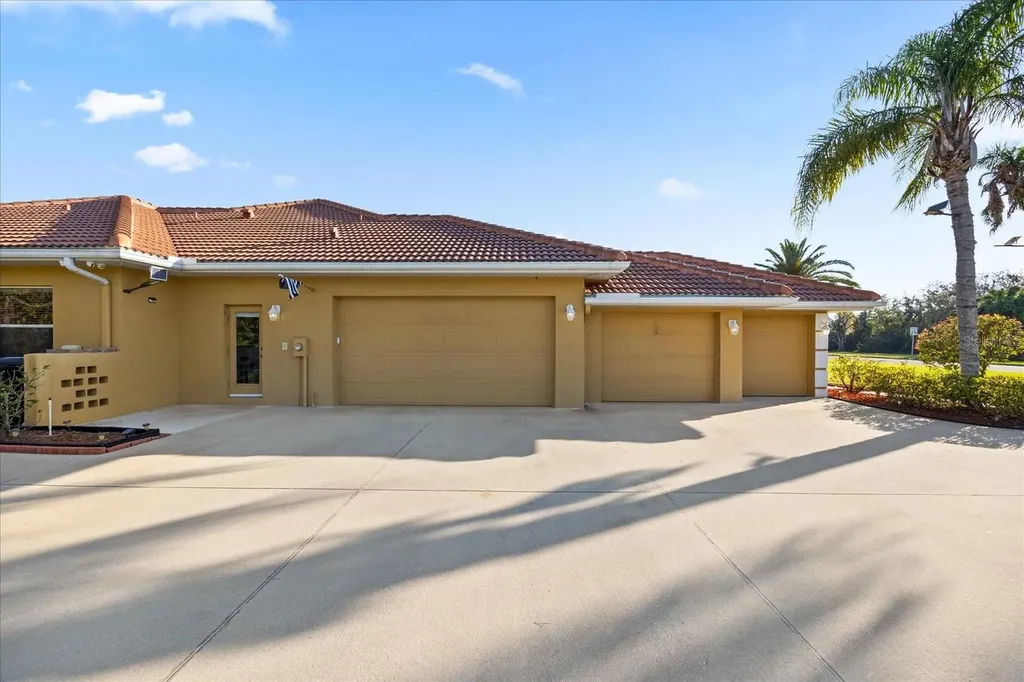 6107 Glen Abbey Lane Bradenton FL 34202