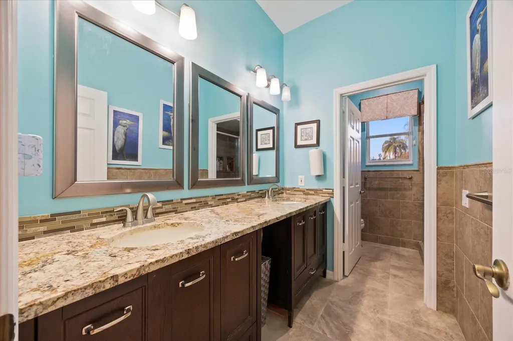 6107 Glen Abbey Lane Bradenton FL 34202