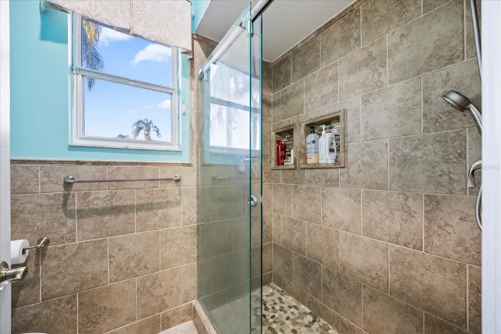 6107 Glen Abbey Lane Bradenton FL 34202