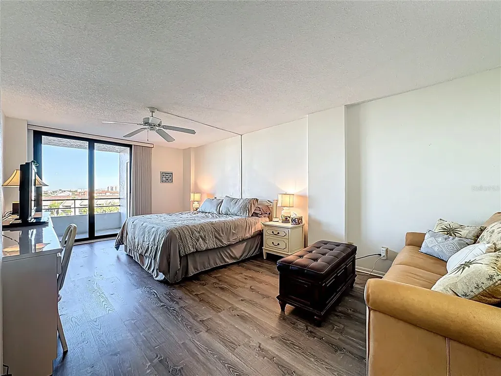 6415 Midnight Pass Road Sarasota FL 34242