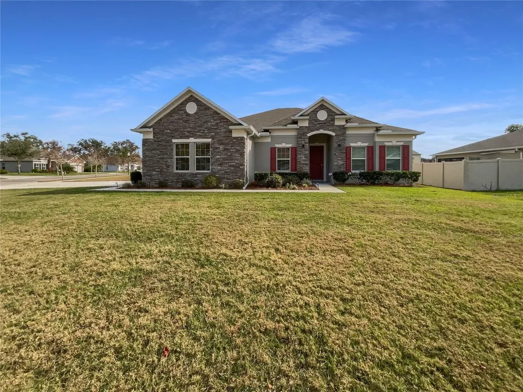 1657 Marsh Pointe Drive Clermont FL 34711