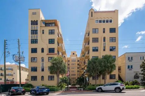 130 4th Avenue N St Petersburg FL 33701