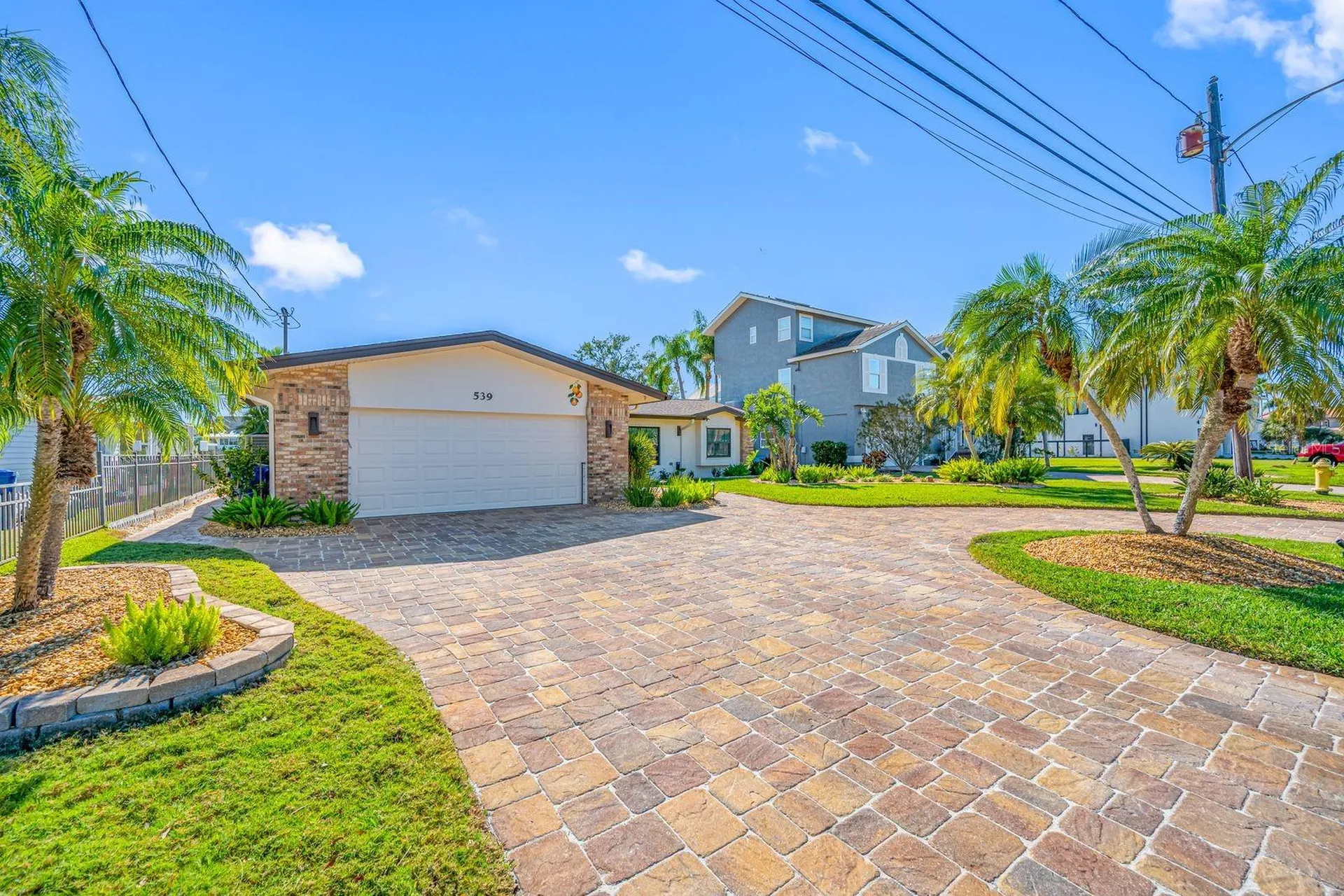 539 Baywood Drive S Dunedin FL 34698