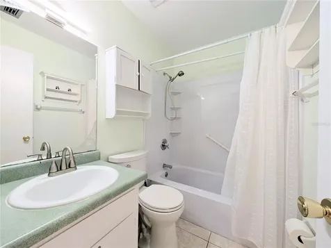 6031 Arlene Way Bradenton FL 34207