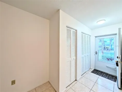 6031 Arlene Way Bradenton FL 34207