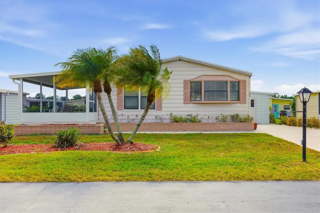 605 Iglesia Drive North Port FL 34287