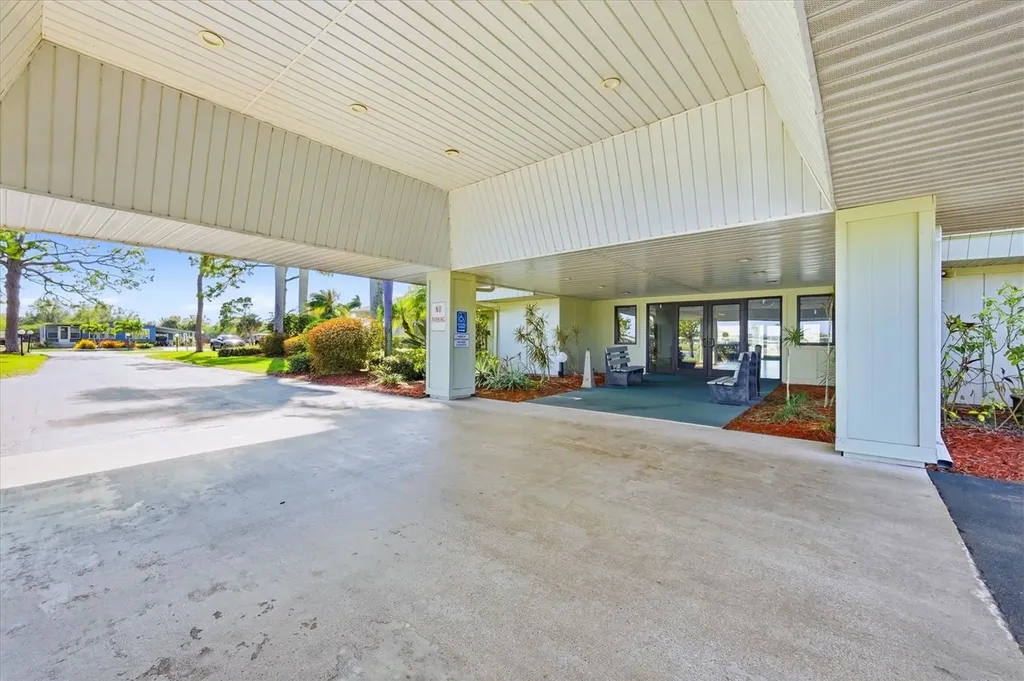 605 Iglesia Drive North Port FL 34287
