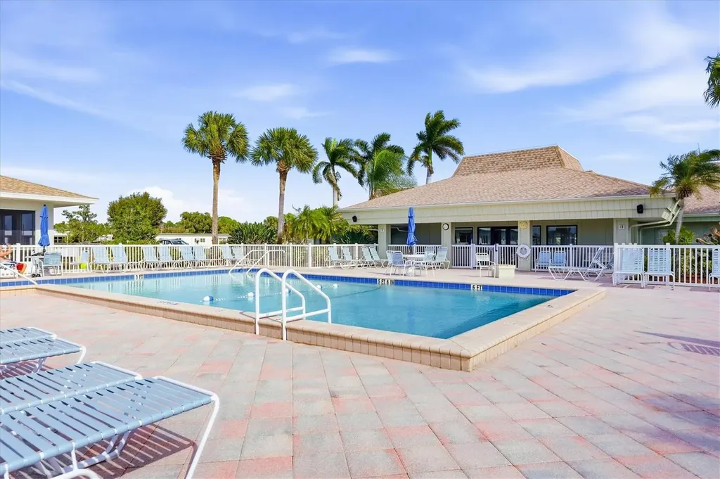 605 Iglesia Drive North Port FL 34287