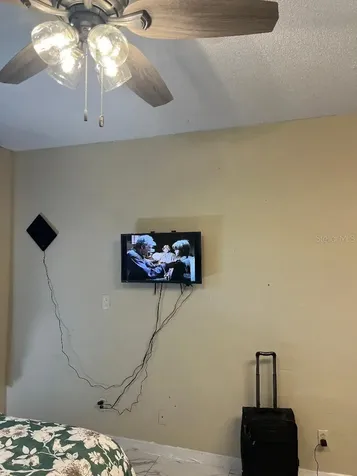 8421 S Orange Blossom Trail Orlando FL 32809