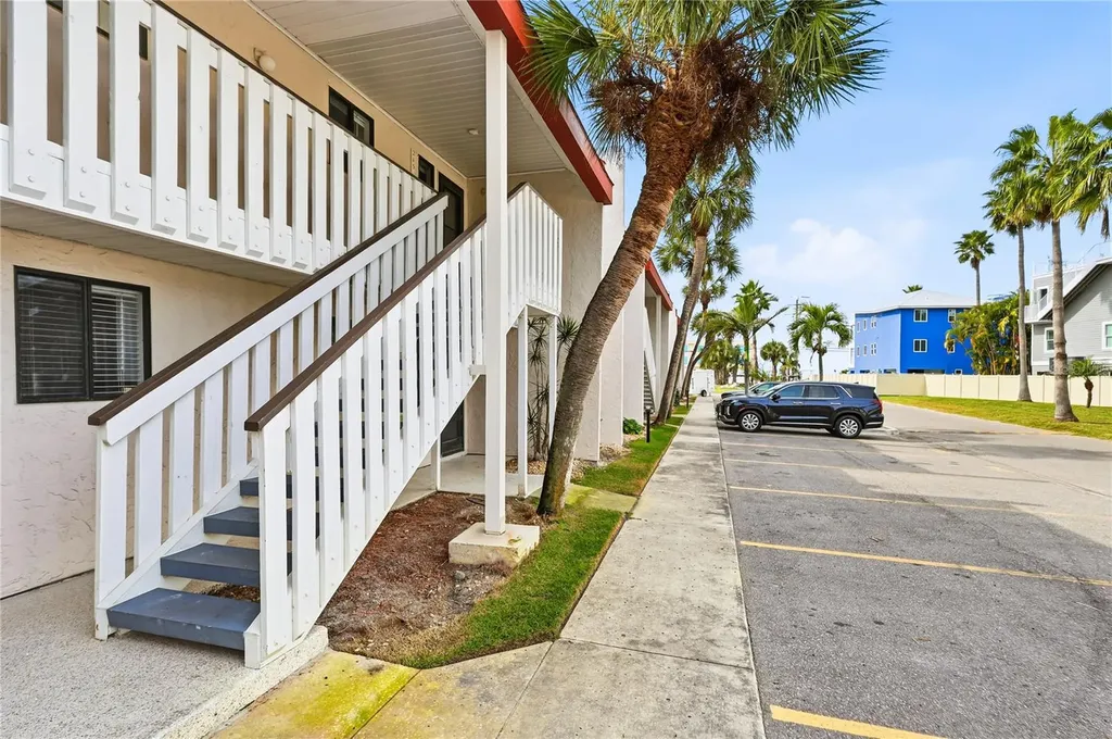 1801 Gulf Drive N Bradenton Beach FL 34217