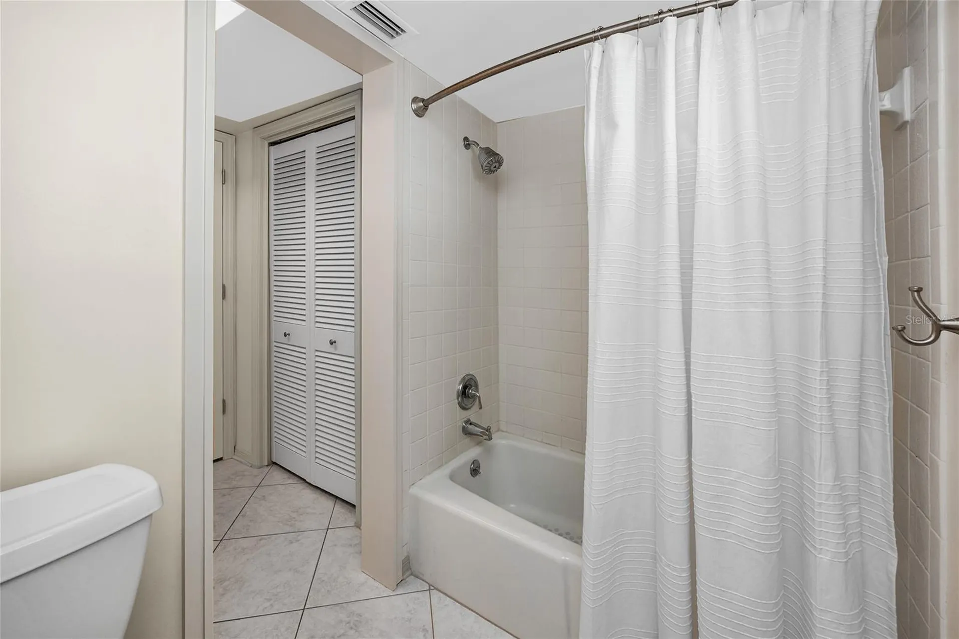 13416 105th Avenue Largo FL 33774