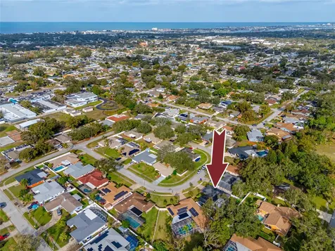 13416 105th Avenue Largo FL 33774