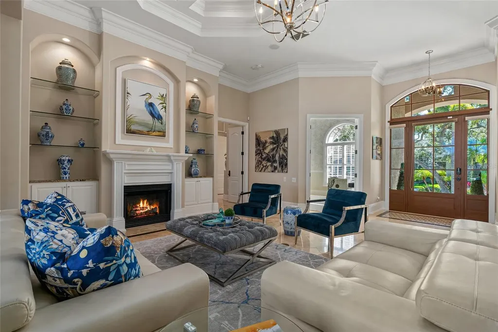 611 Tremont Street Sarasota FL 34242