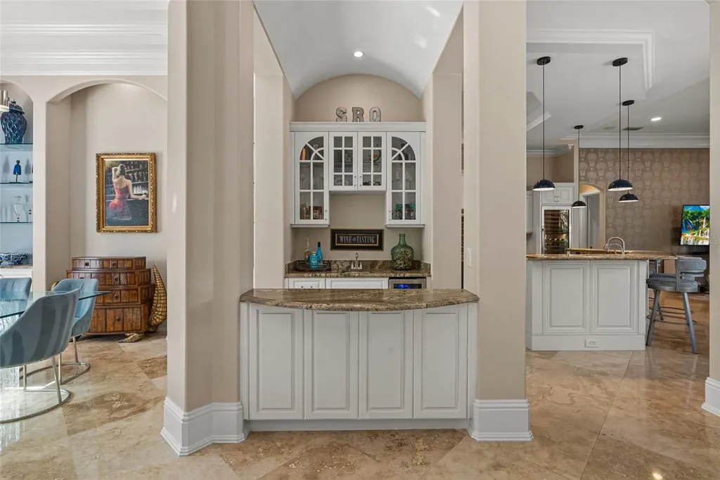 611 Tremont Street Sarasota FL 34242