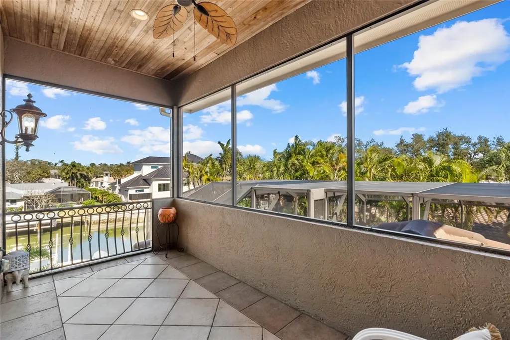 611 Tremont Street Sarasota FL 34242