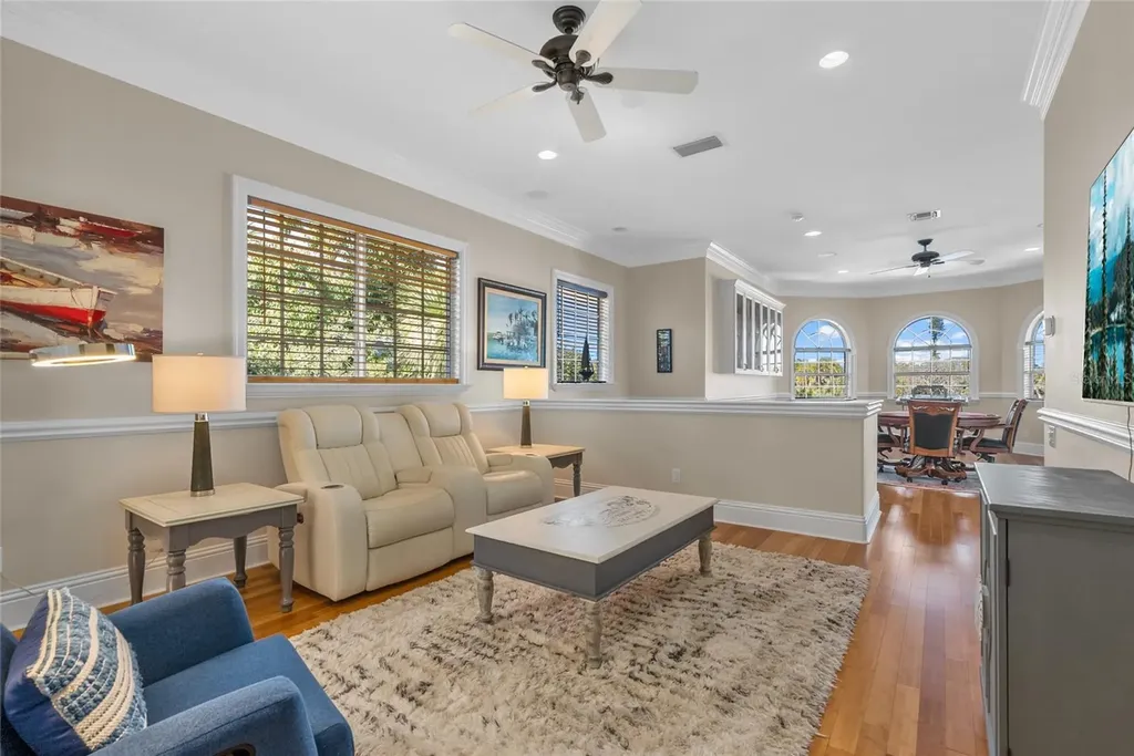 611 Tremont Street Sarasota FL 34242