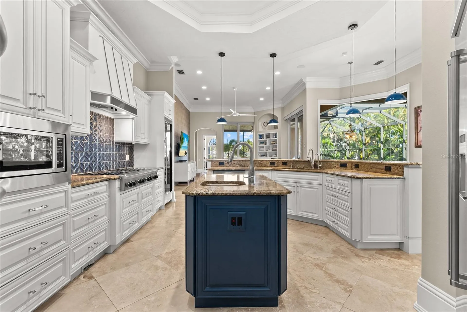 611 Tremont Street Sarasota FL 34242