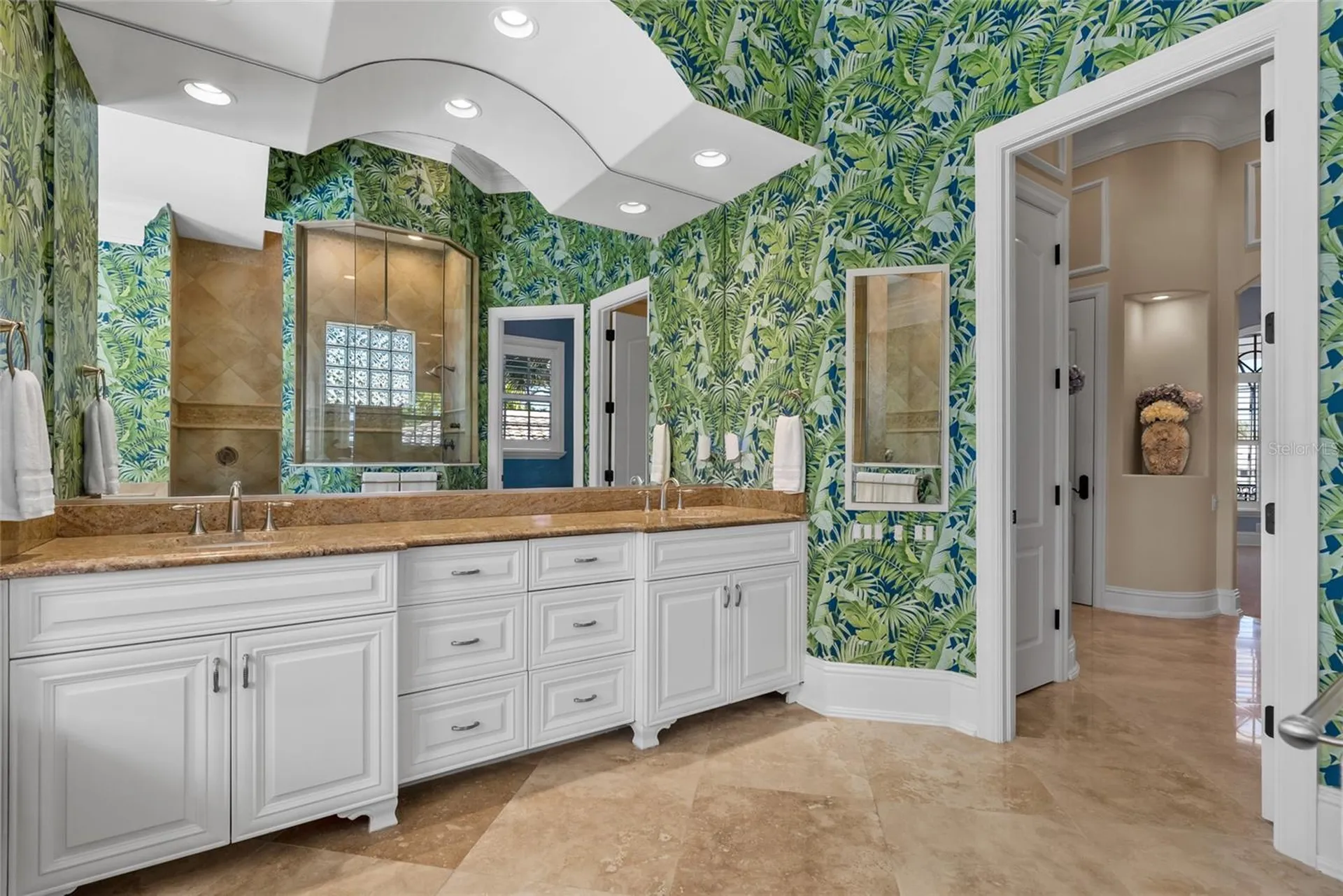 611 Tremont Street Sarasota FL 34242