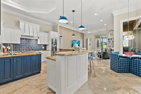611 Tremont Street Sarasota FL 34242