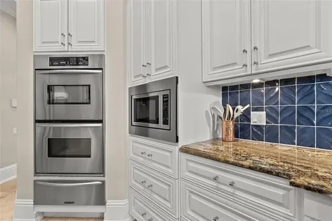 611 Tremont Street Sarasota FL 34242