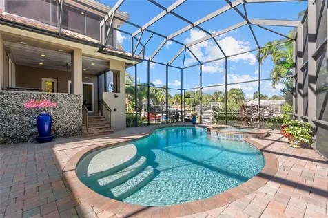611 Tremont Street Sarasota FL 34242