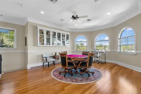 611 Tremont Street Sarasota FL 34242