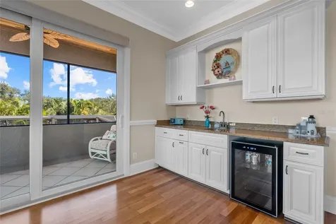 611 Tremont Street Sarasota FL 34242