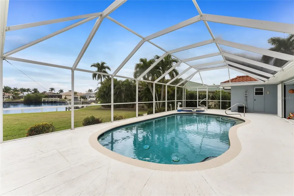 2801 Ryan Boulevard Punta Gorda FL 33950