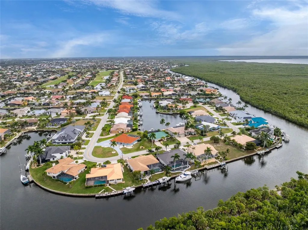 2801 Ryan Boulevard Punta Gorda FL 33950