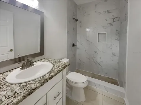 18105 Regents Square Drive Tampa FL 33647