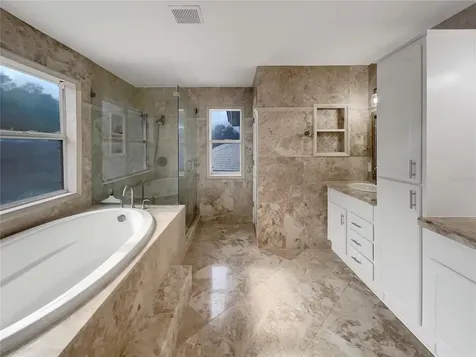 18105 Regents Square Drive Tampa FL 33647