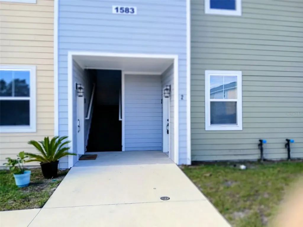 1583 NW 29th Road Gainesville FL 32605