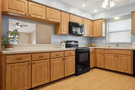 3280 Mcmath Drive Palm Harbor FL 34684