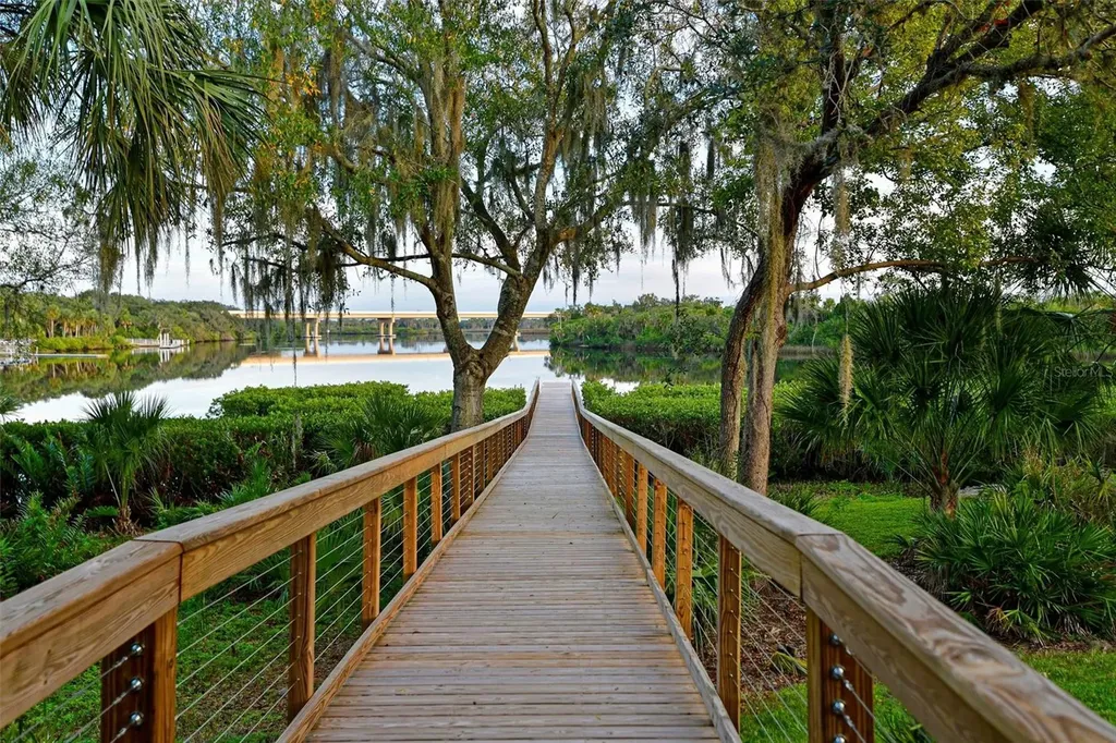 11807 Rive Isle Run Parrish FL 34219