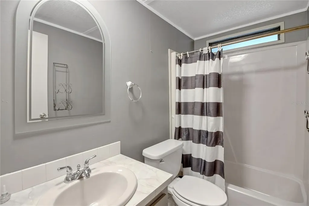 11 Orangewood Drive Fruitland Park FL 34731