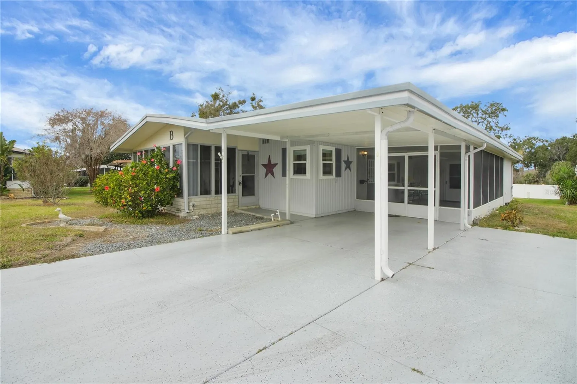11 Orangewood Drive Fruitland Park FL 34731