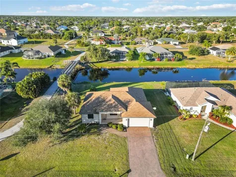 107 Medalist Road Rotonda West FL 33947