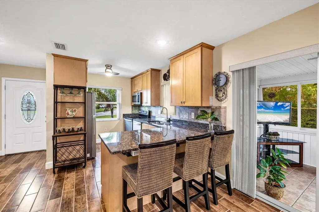 6416 Mercer Road Bradenton FL 34207